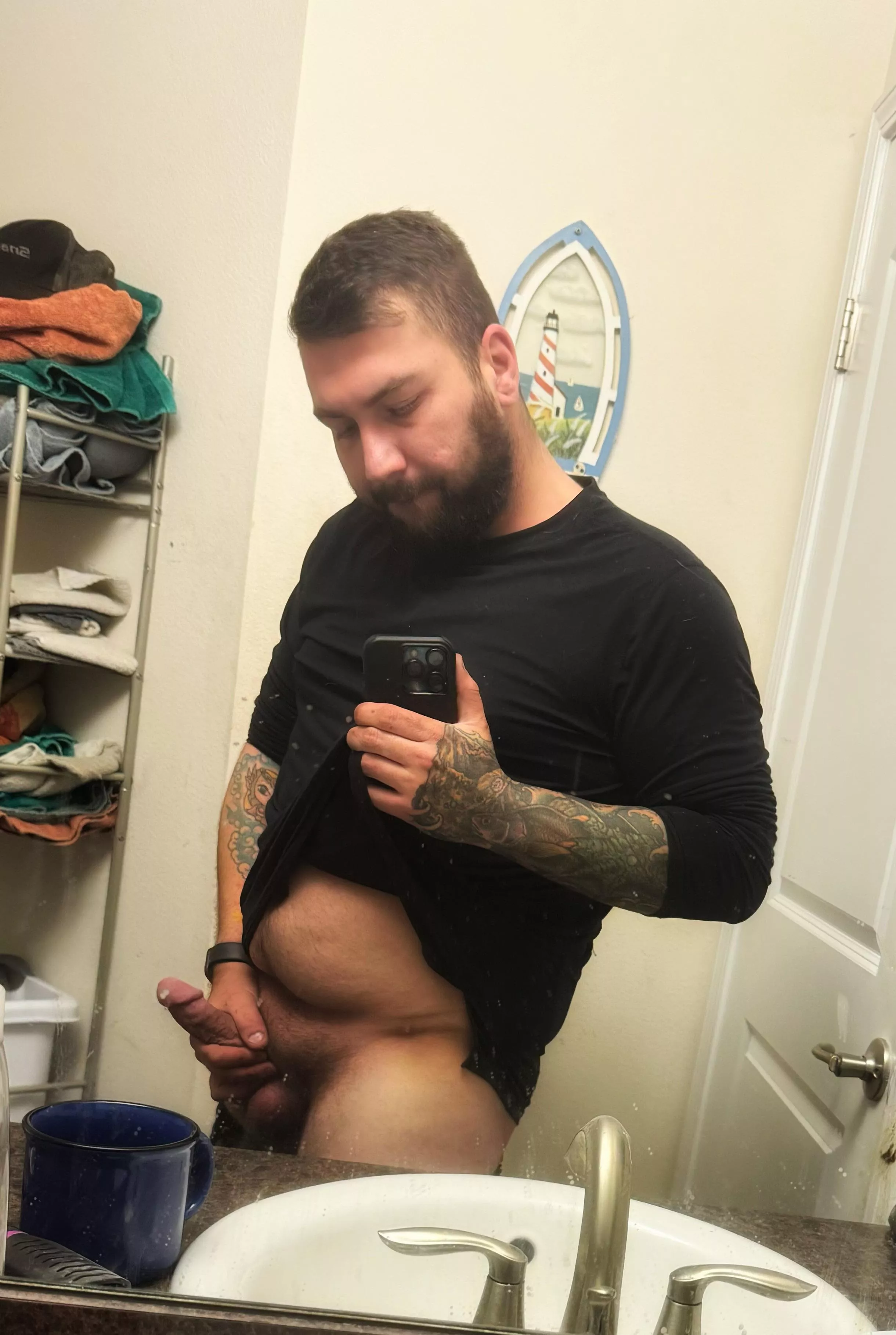 Starting to see some results from working out. Was feeling myself this morning! posted by Mysterious_Shock4372