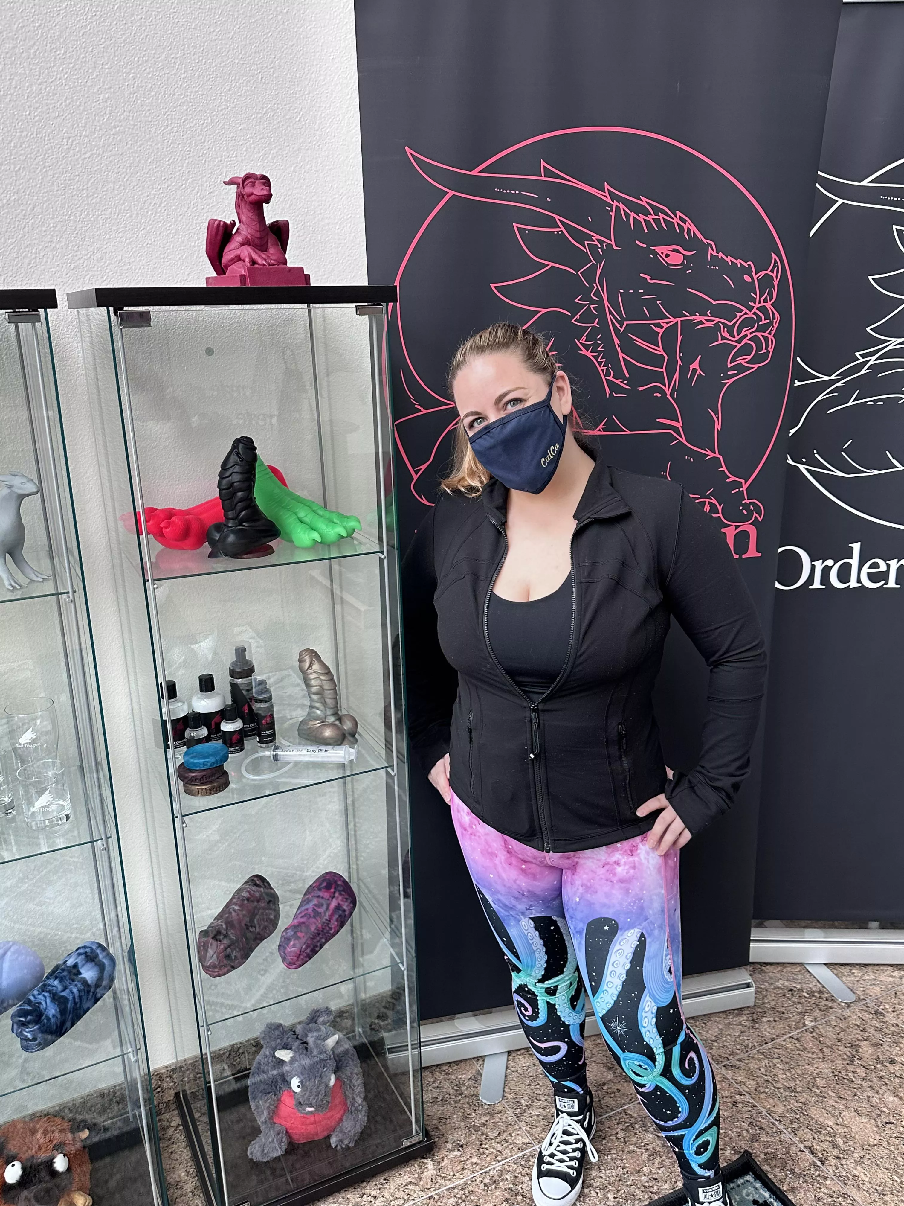 The other day I had the most amazing opportunity. I was able to take a tour of the Bad Dragon headquarters! It was absolutely wonderful and a dream come true. Incredible people and products. posted by CeelCee