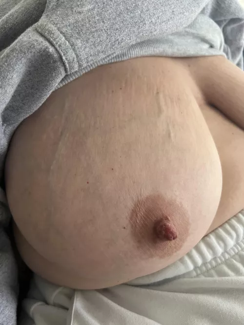 The wife was looking veiny today  by Glock1971