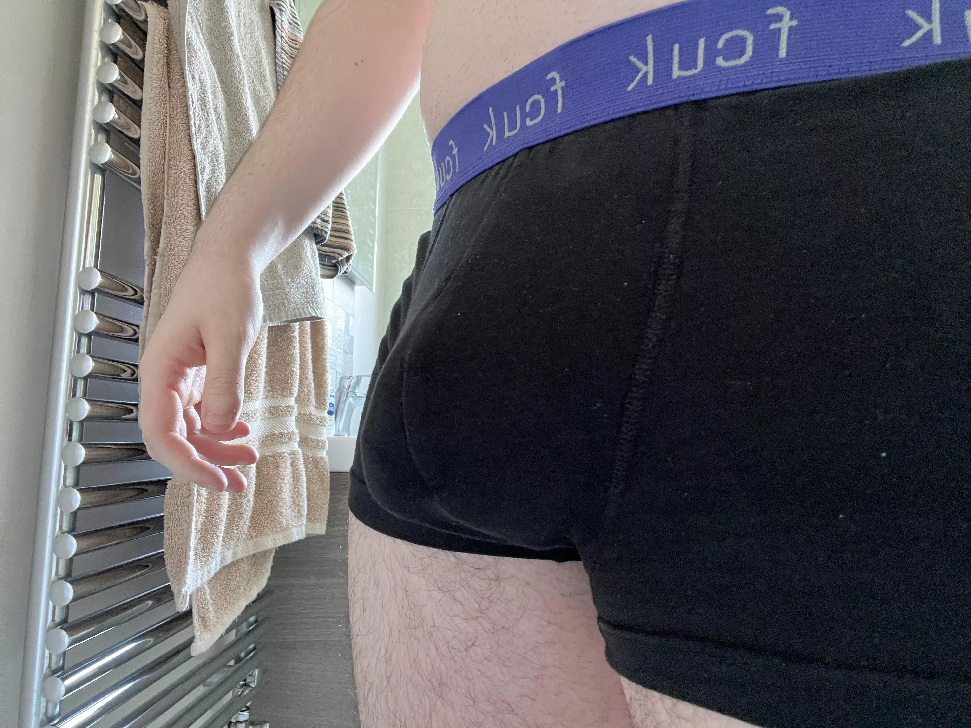 Who wants to take it 💦 posted by pony12345678910