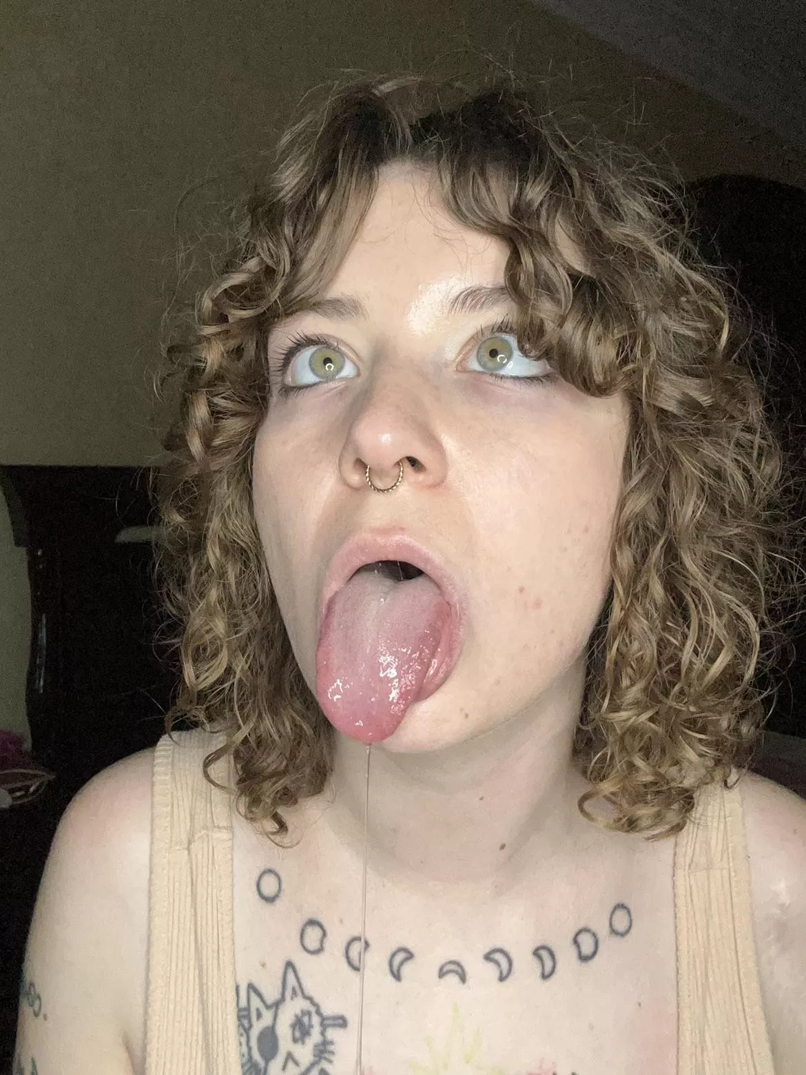 you see what you want to see ;) posted by feetyourlick