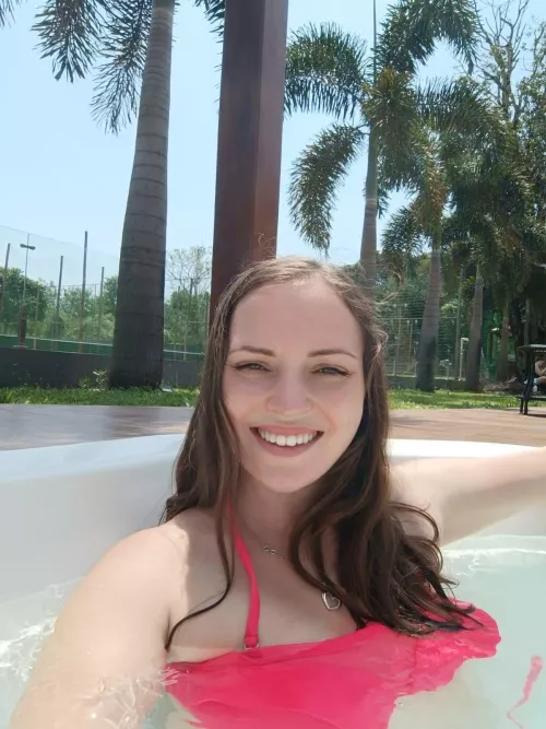 a extra sexy looking mom for you by MilfyLisa