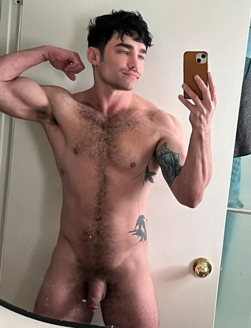 anyone need a workout buddy by cashxcasper