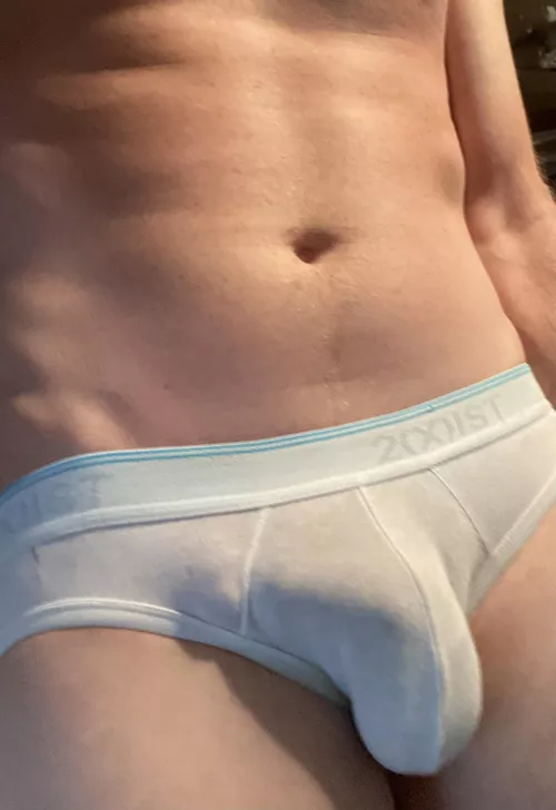 Bored hmu by General-Ad9713