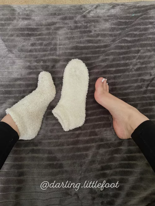 Dirty White Socks🤍 by 1itt1efoot