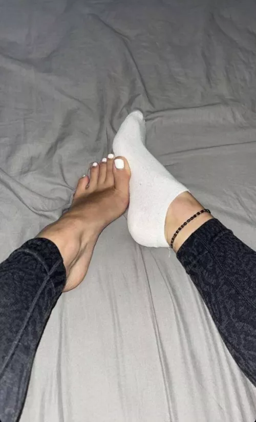 Do you prefer them on or off?! by pm_me_feet_picts