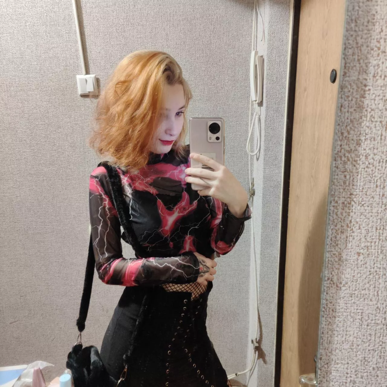 dressy IUTR posted by Bilonnna