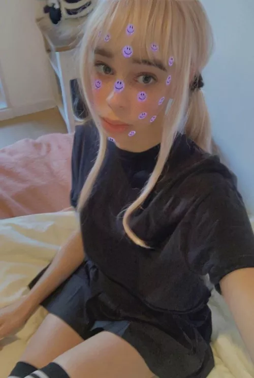 found this old pic of me 🎀 by Bratzii