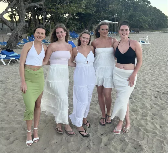 Good luck by Imaginary_Teas