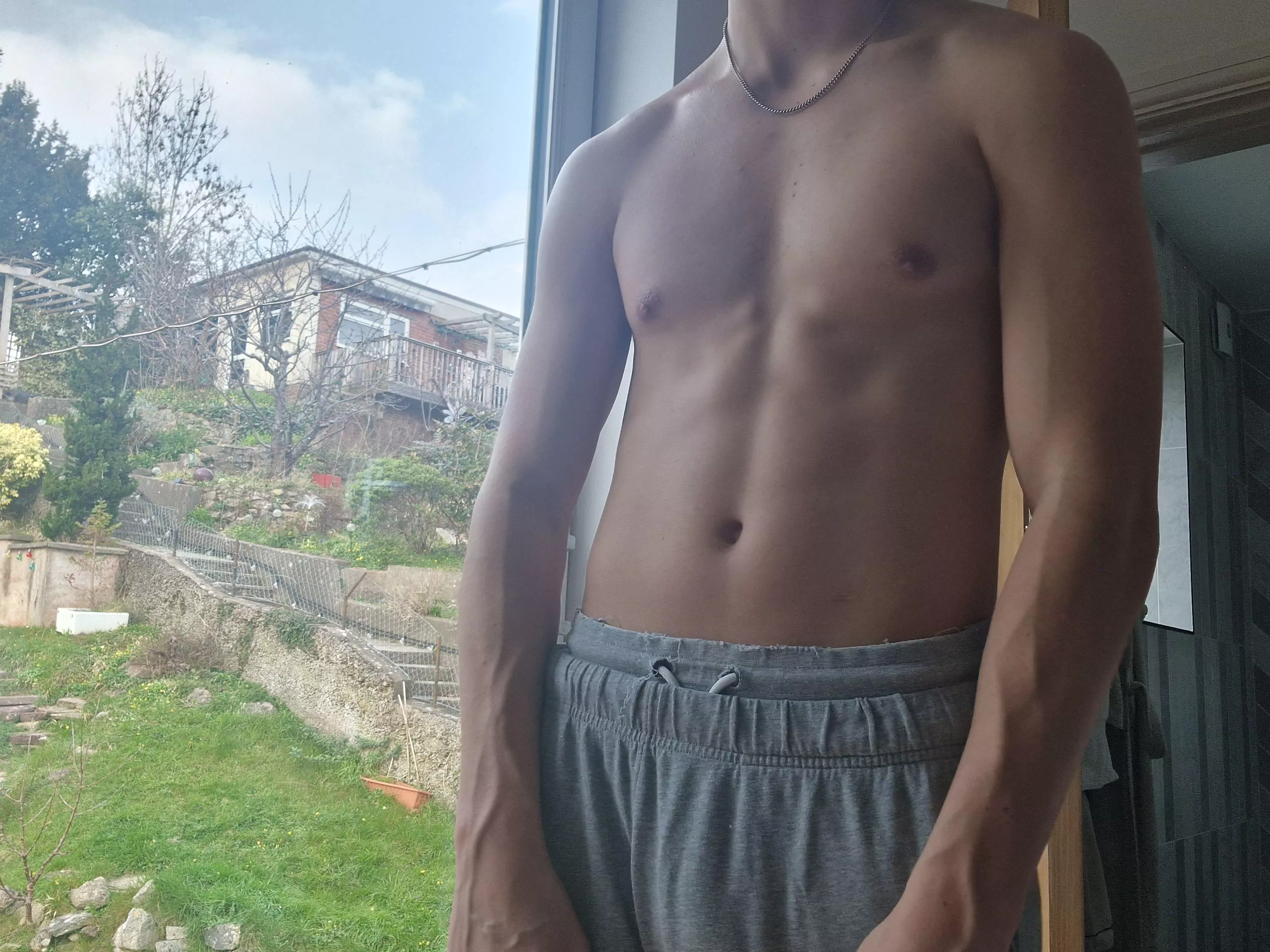 Hey there :) posted by LeftHurting