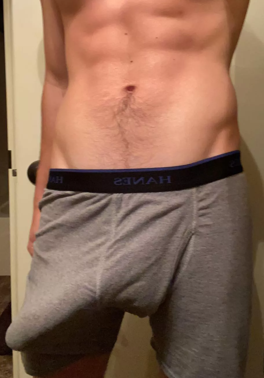 I hear grey’s a flattering color posted by Chic_N_Stupendous