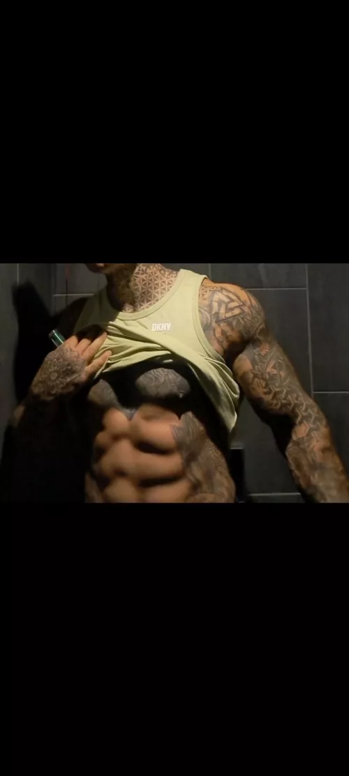 I like to tease ;) by bahamianDowel769