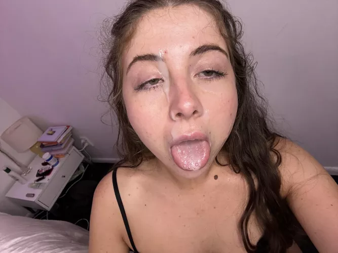 I usually touch myself while receiving massive facial by ConcertGlittering889