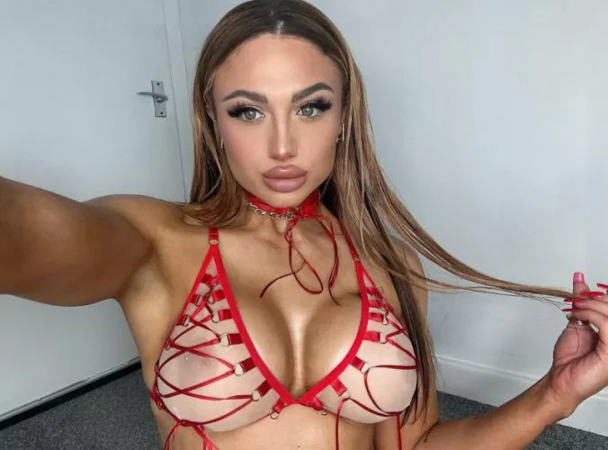 is it see through? by okdiligent83