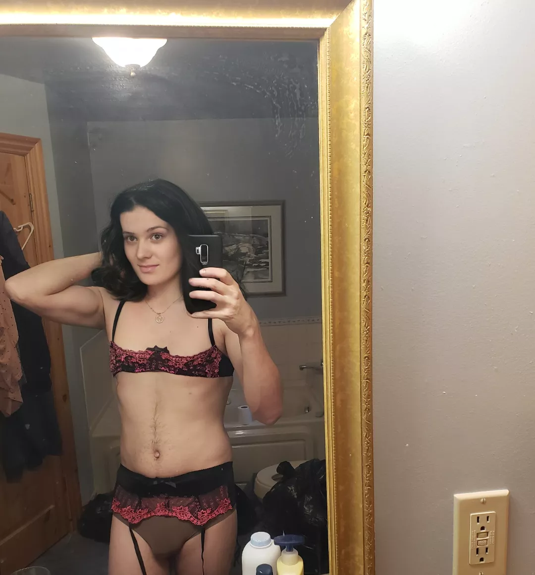 ive been a bad girl😈 posted by Staceyklien69