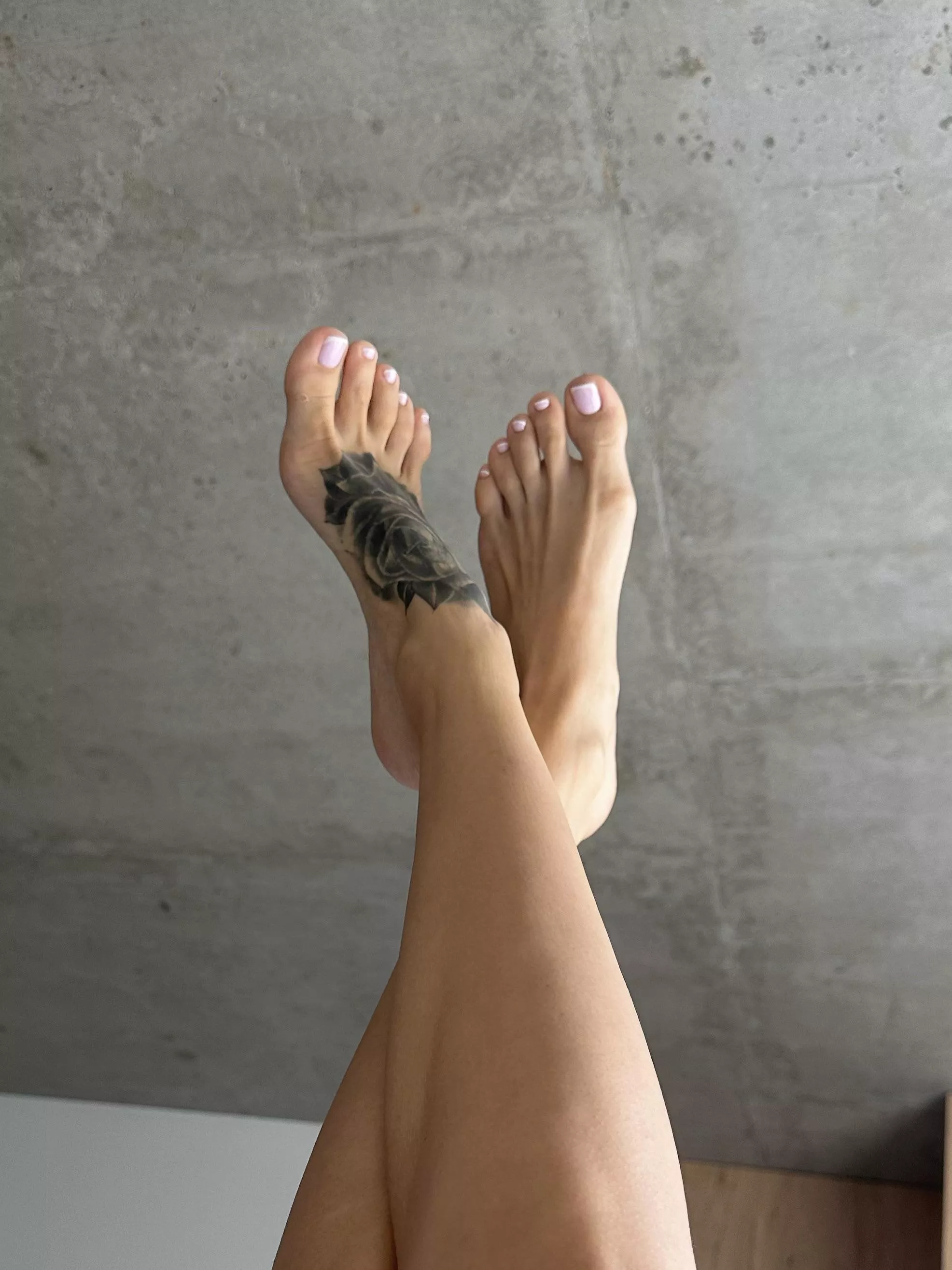 Kiss or suck ? posted by chloe_sweety_me_-