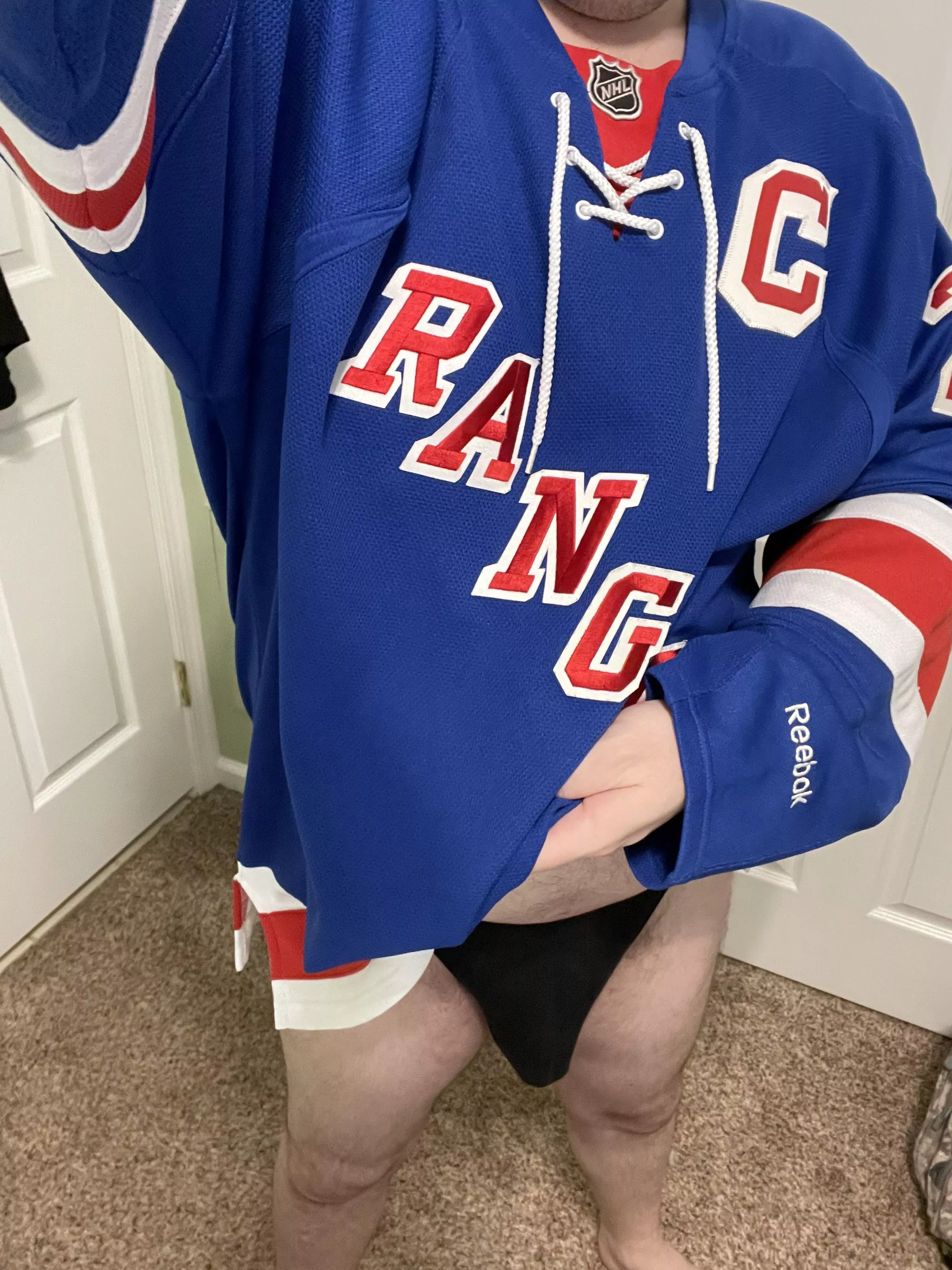 Love Saturday hockey!  posted by Buster912