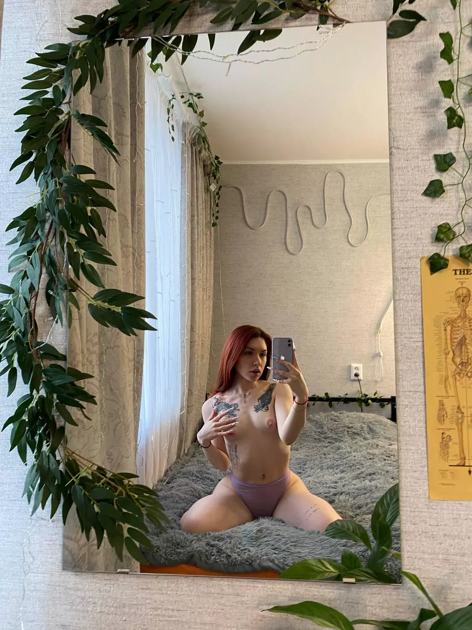 One boob from an alt girl ! posted by clockeywippery