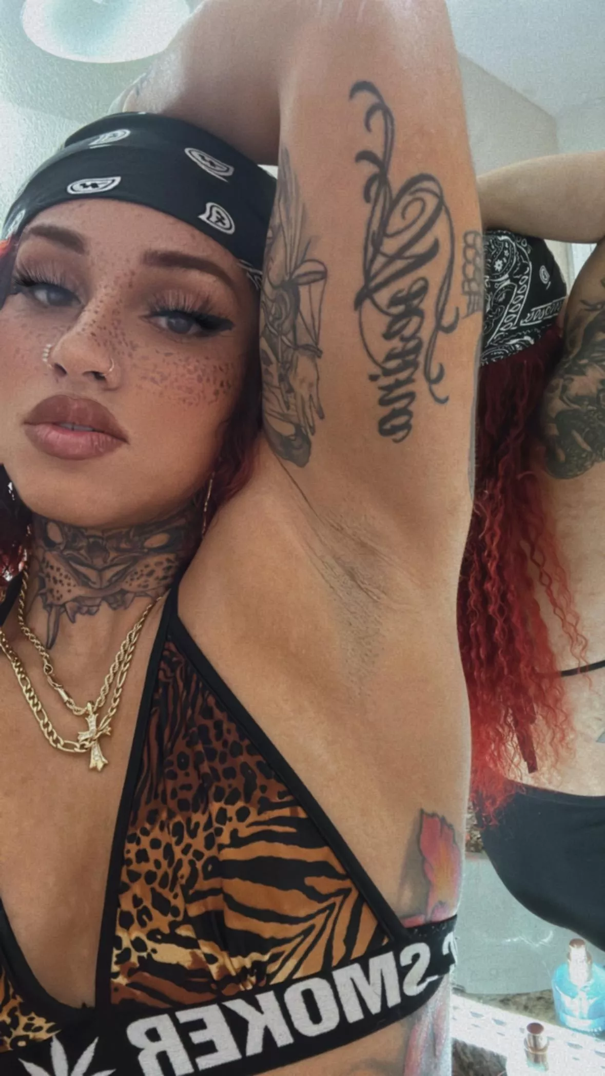 Seeing you licking my armpits gives me a sensational pleasure I can't even explain posted by Alexia_Richard