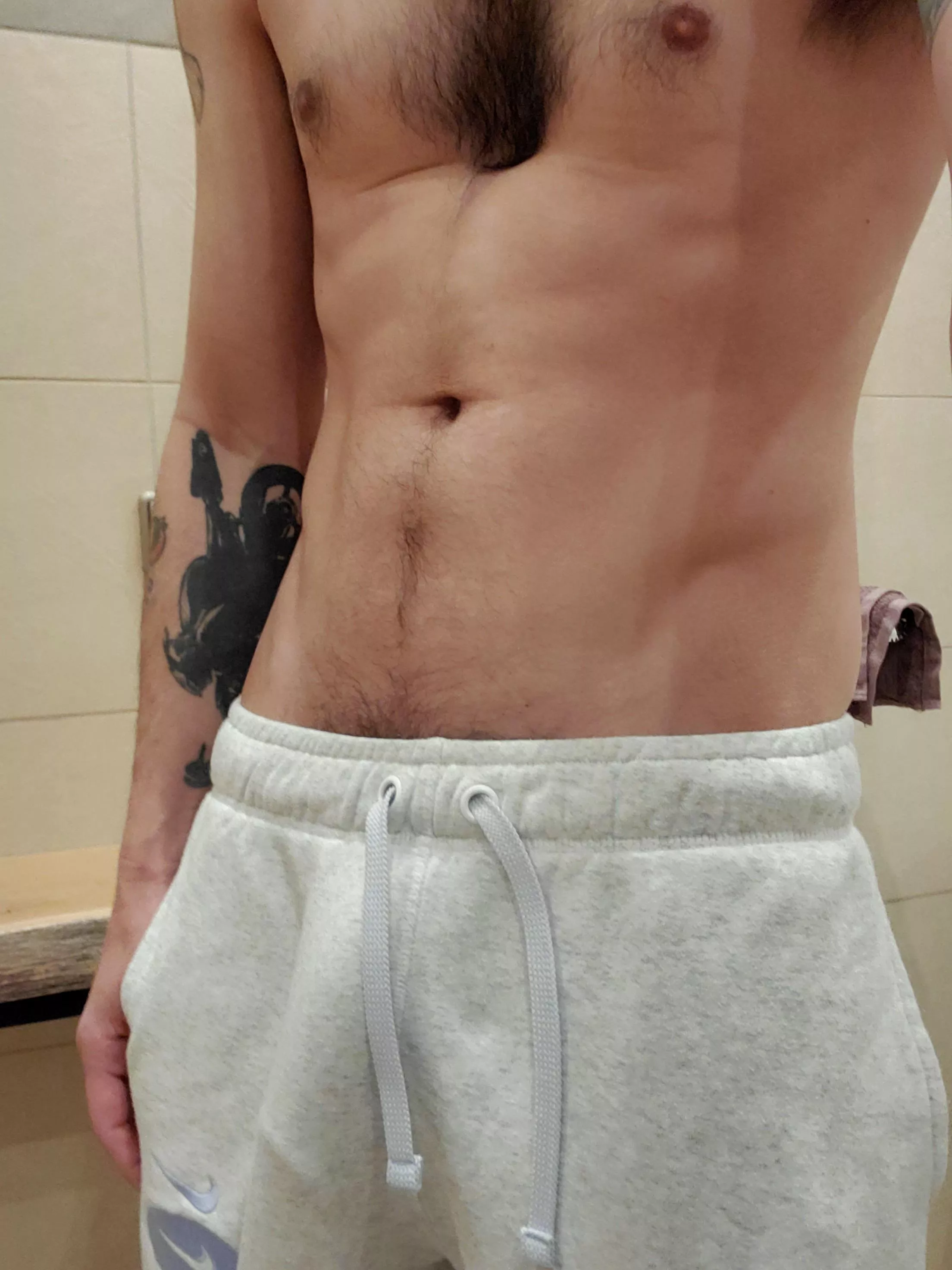 Soft in sweatpants ;) posted by AutismoRoyale