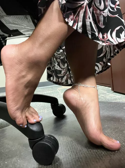 Today, we have the office to ourselves by Danni_Pedi