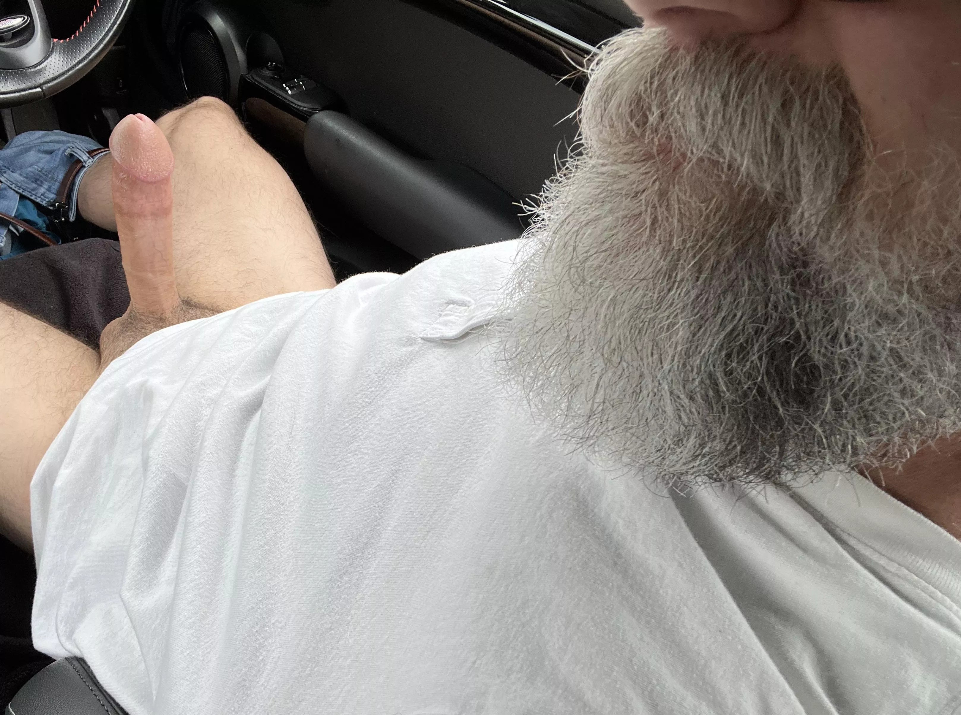 Who needs a ride? posted by Bgdaddyj