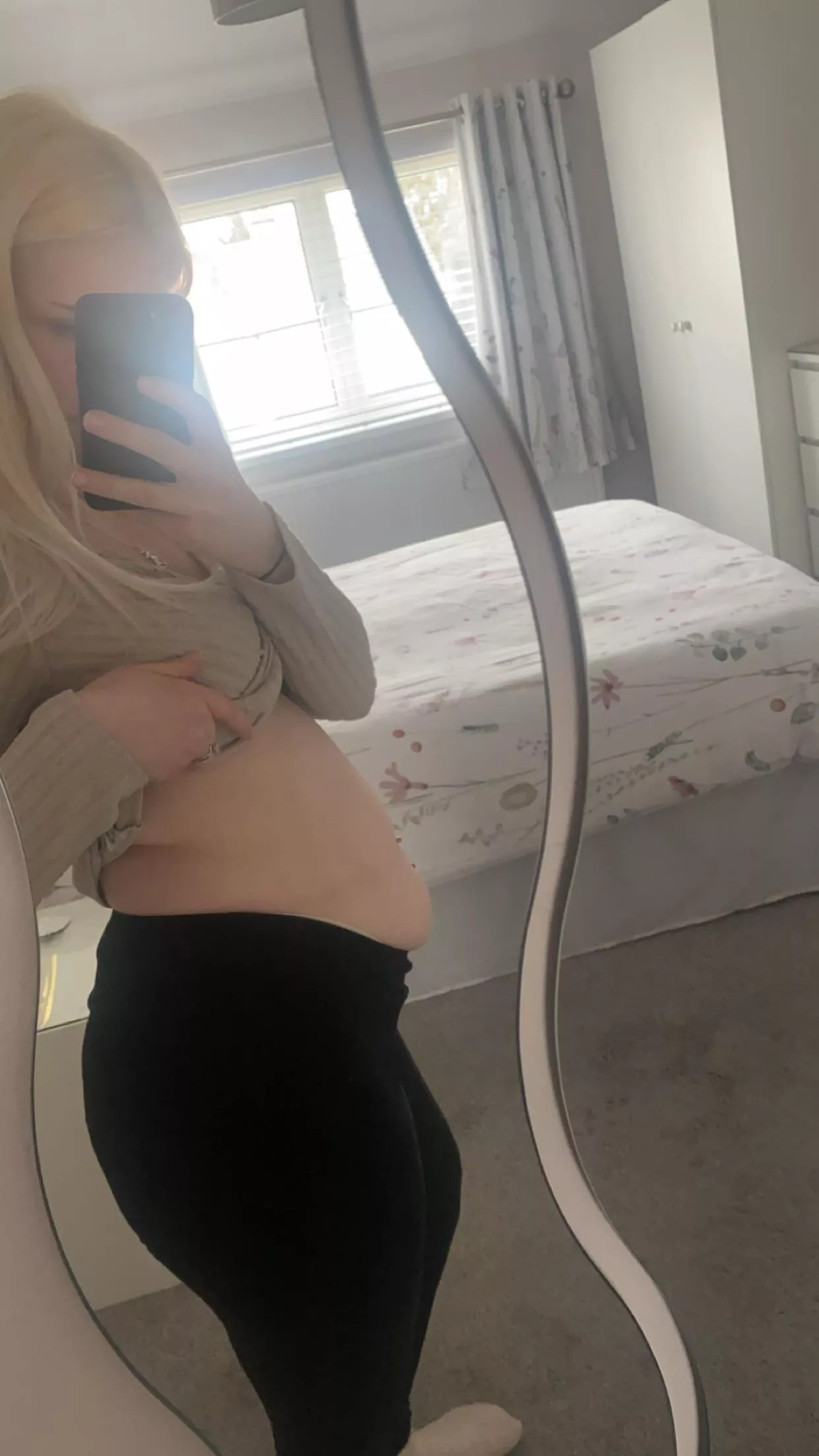 Who’s gonna stuff me 🥵 posted by Big_Belly_Ella