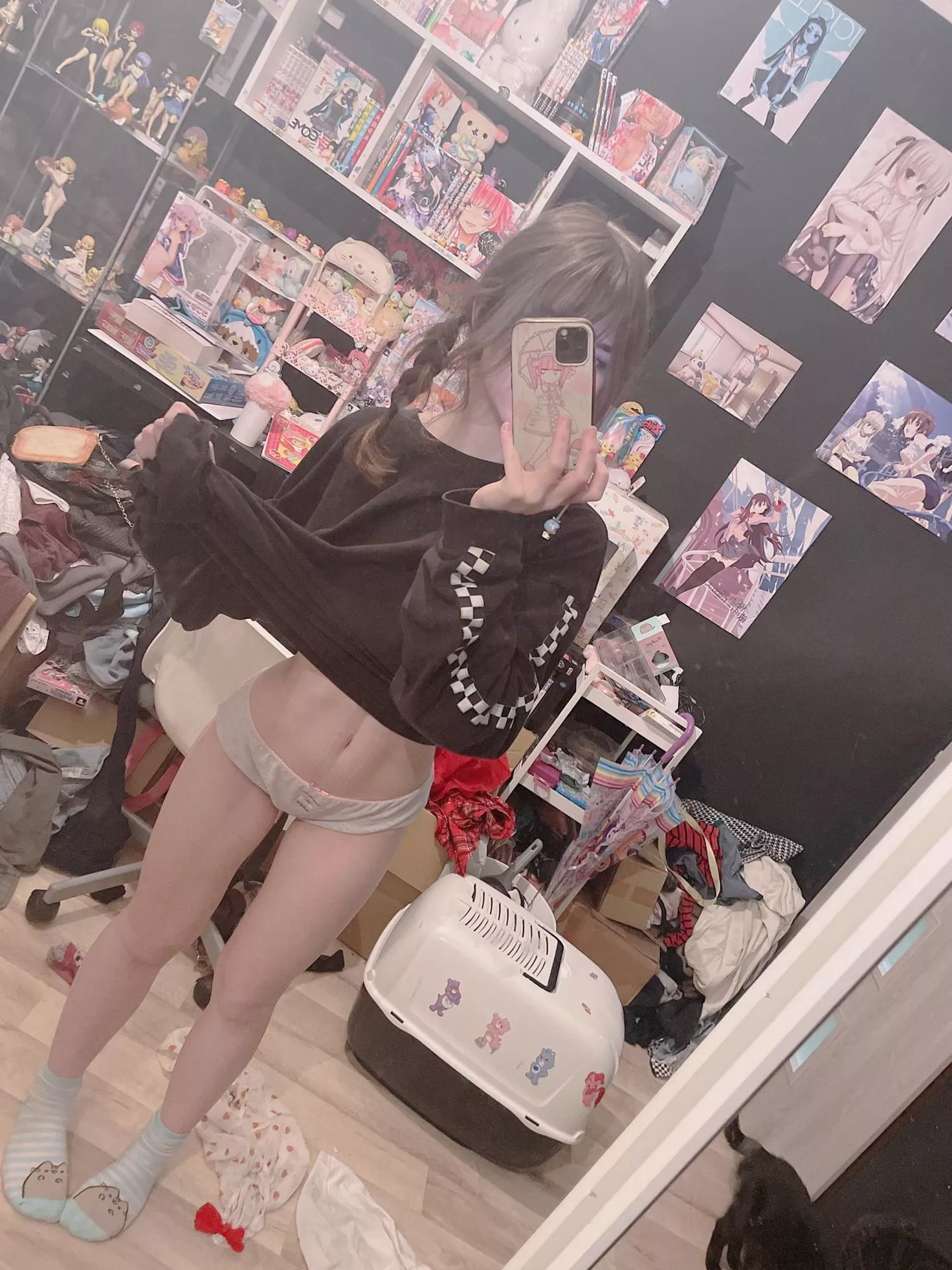 would you take it all off me? posted by goldenpupu