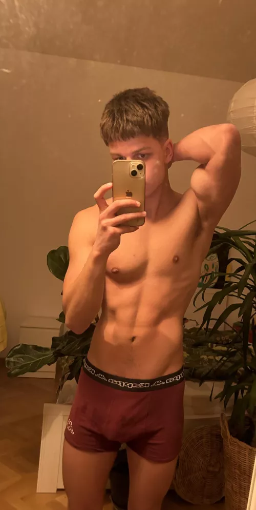 (19)Do you like my wet undies? by Select_Equipment4297