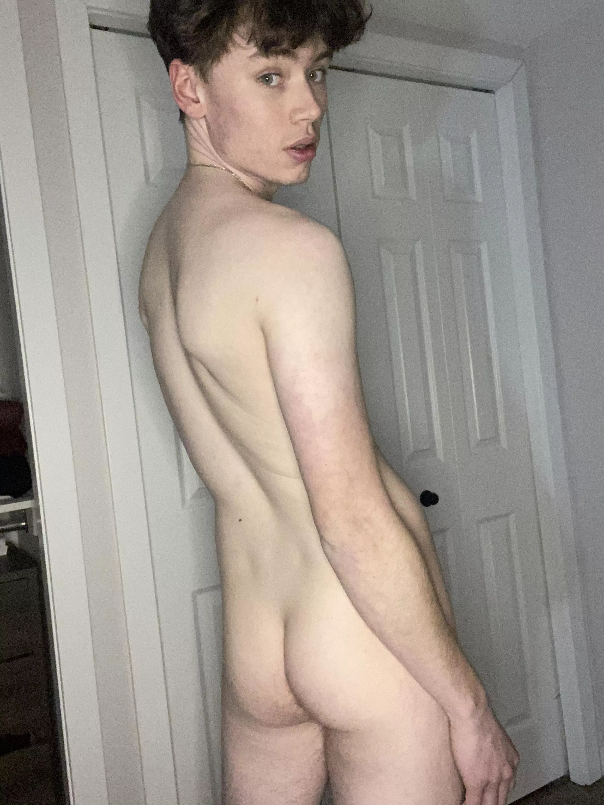 23 (m) 😉 posted by Stevenedwards23of