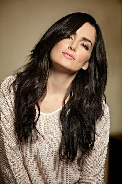 Ana de la Reguera  posted by progamer2277