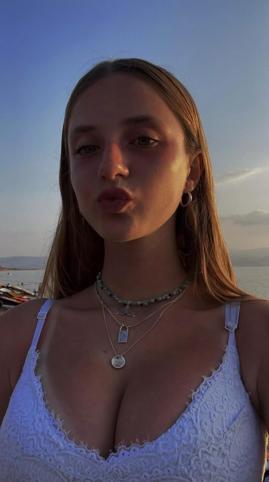 beach IUTR posted by dewitt1945