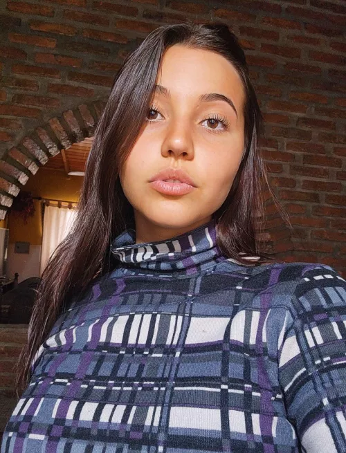 do you think i'm Hot btw follow me @cutey.luna by WiseWardrobe