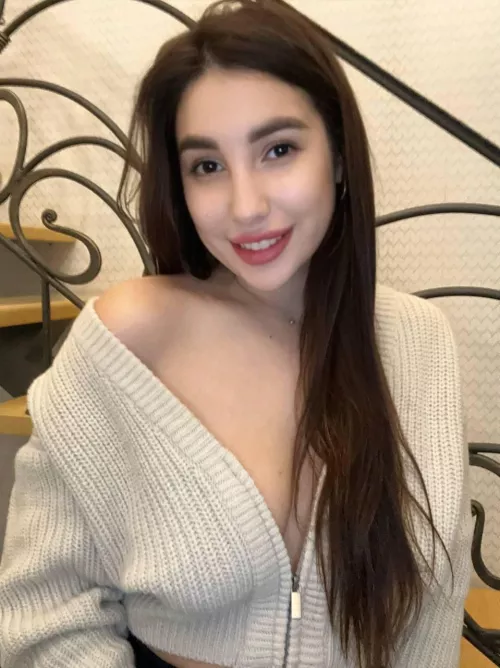 first post! am i classy? by thrawnlybravado19