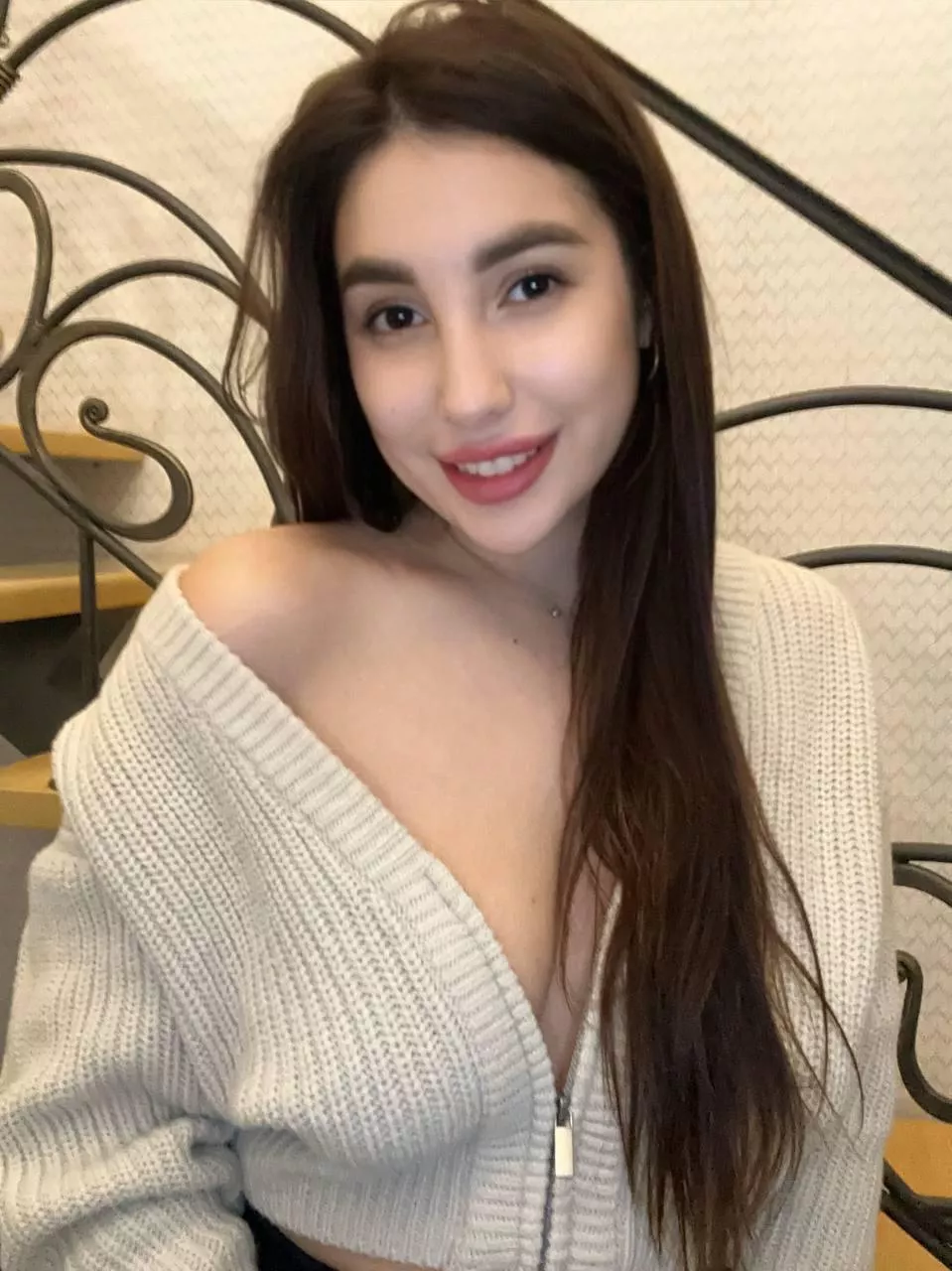 first post! am i classy? posted by thrawnlybravado19