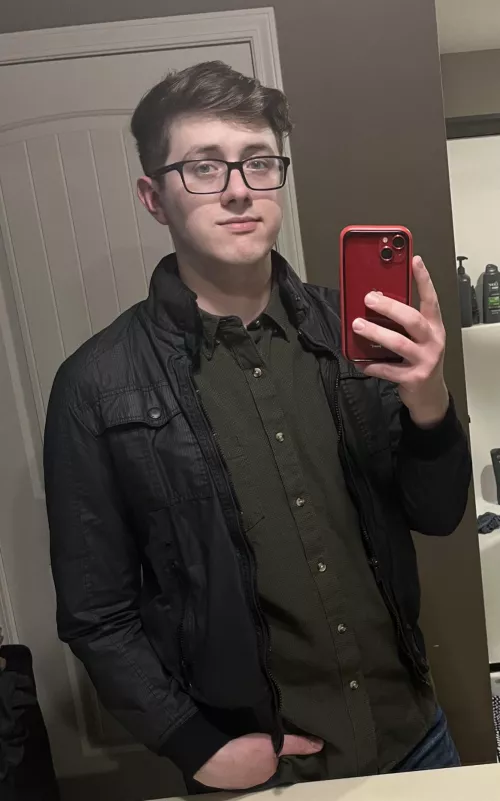 Headed off for second date ✌🏻 by Beginning_Ad8881