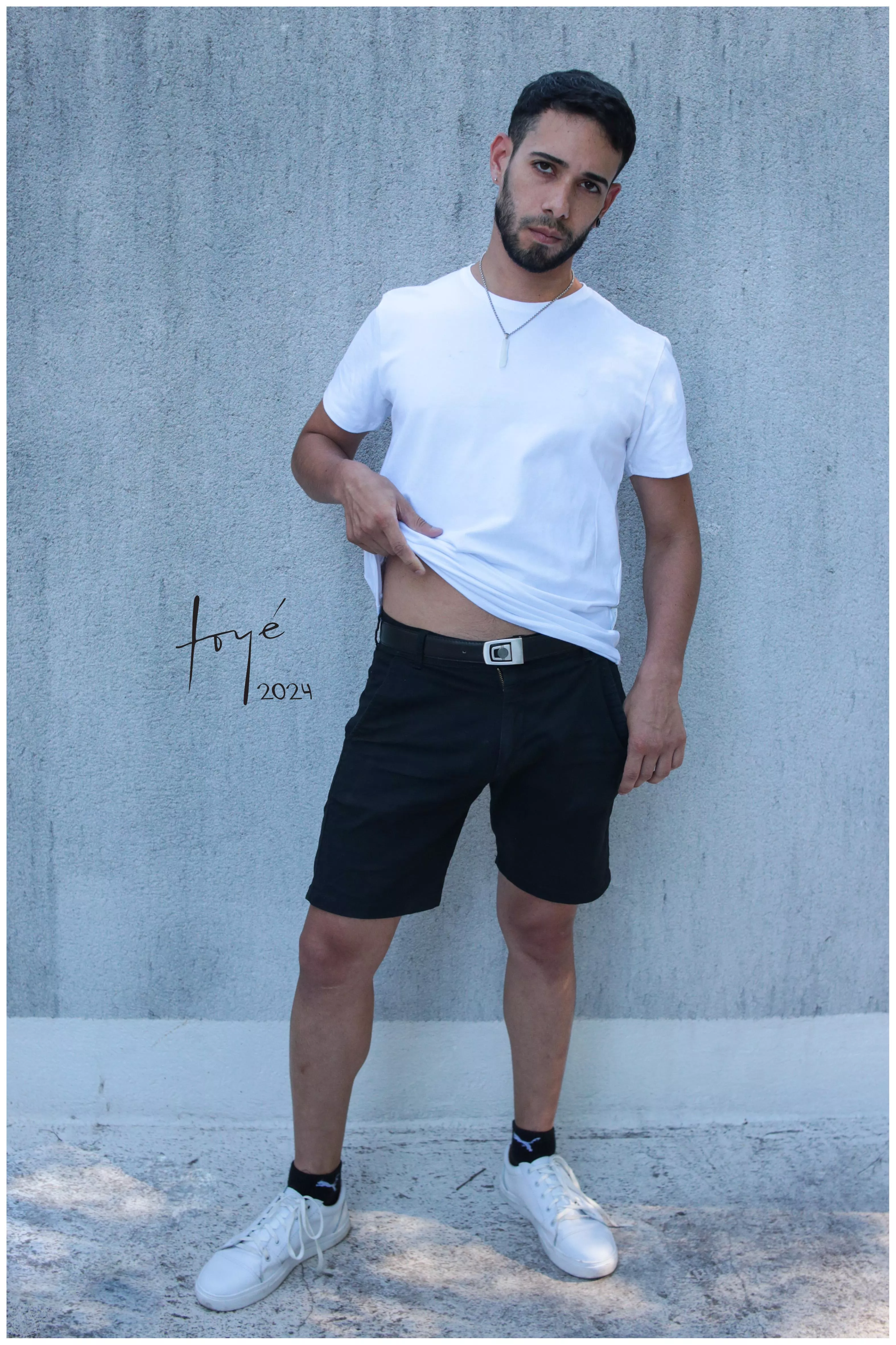 Hey how are you?! posted by hotlittleboyx