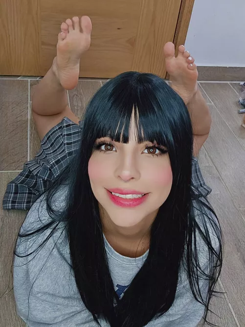 how about lickin' between my toes while i play w my toy? by Shizanketsuga