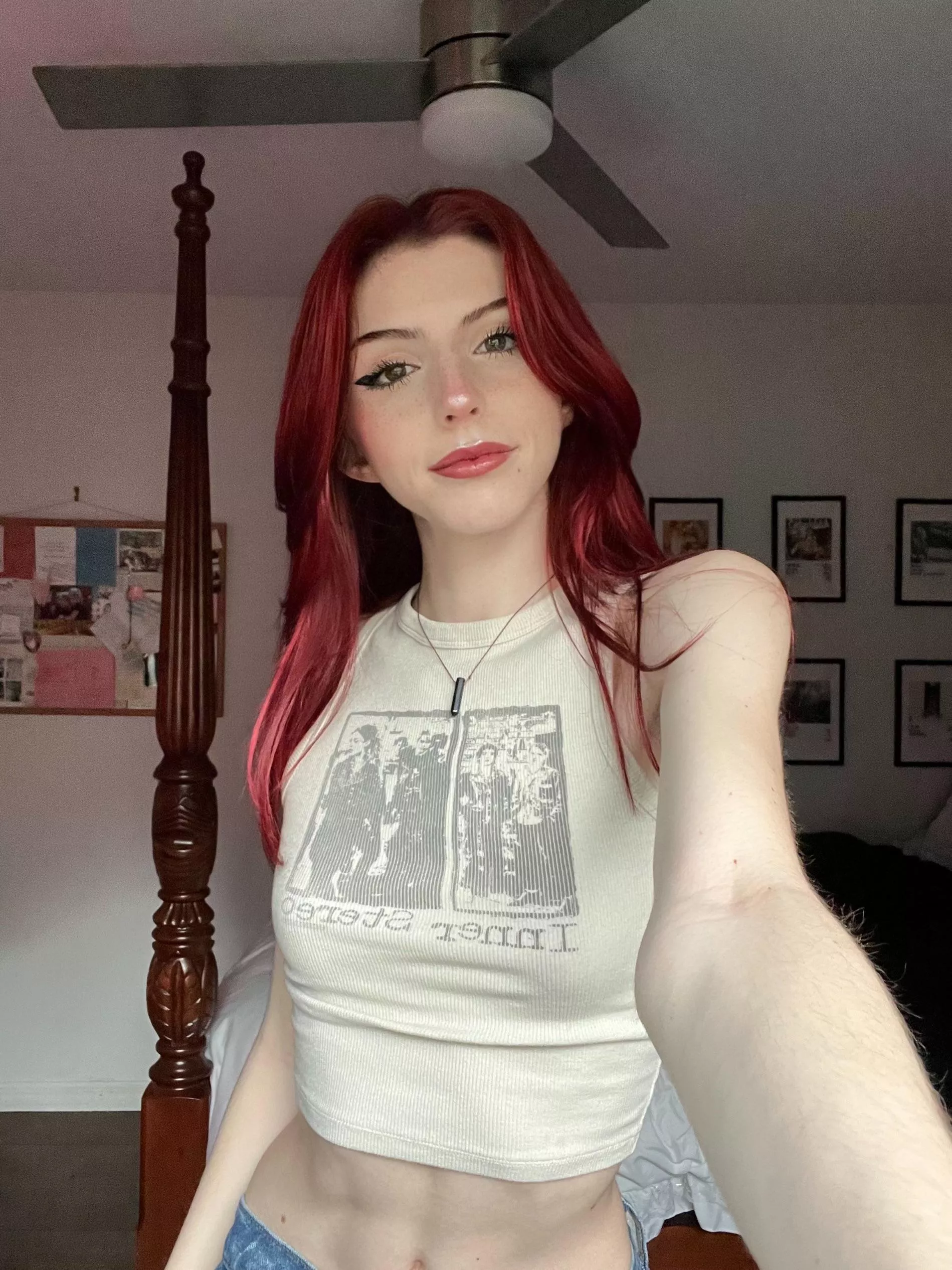 is this top adorable or just mid? posted by r3dh3ads1vt