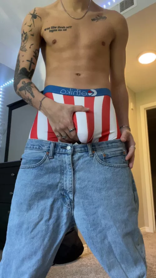 it needs to be freed by isaachowardbe