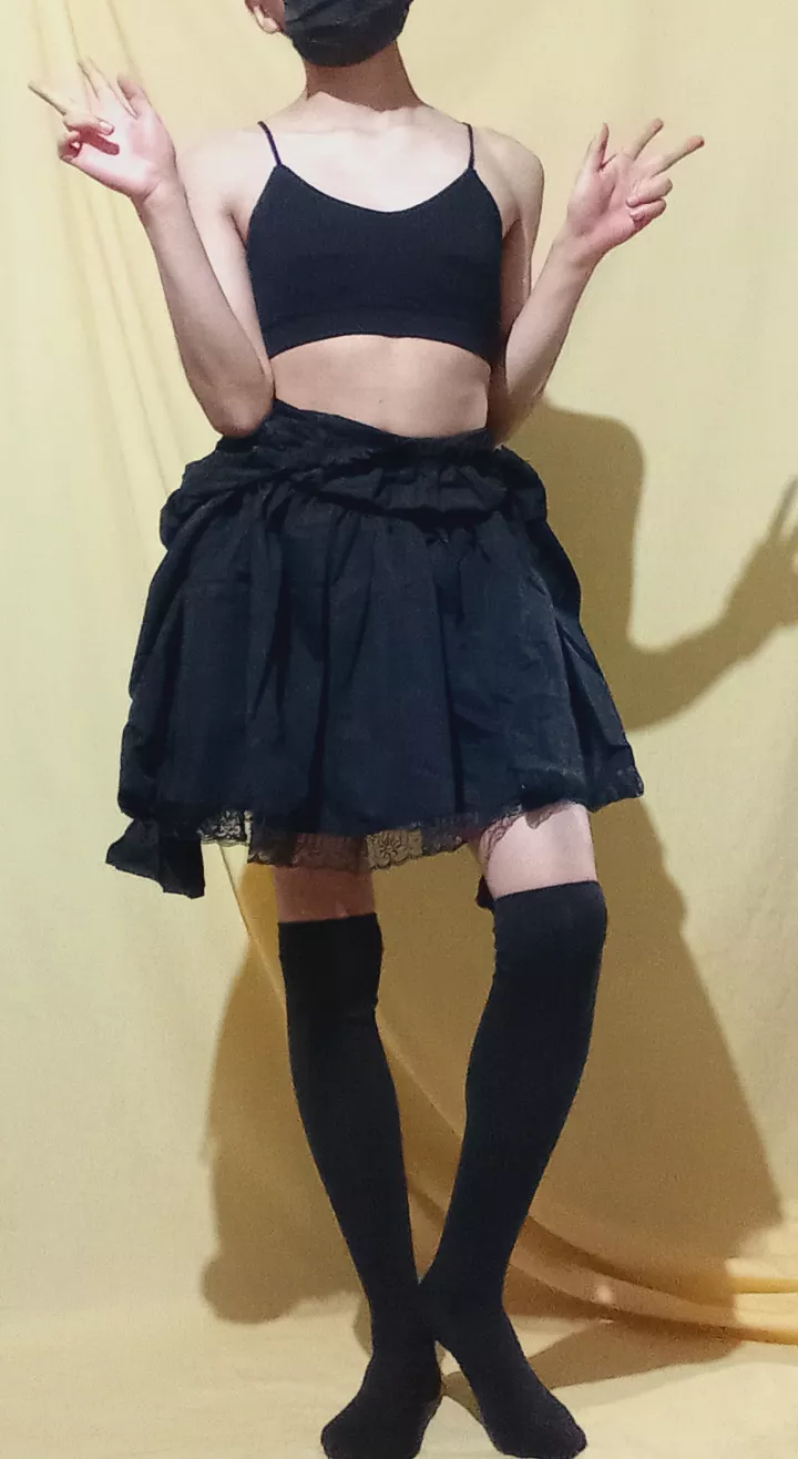 It's morbin time posted by Lisa_Sphinx9