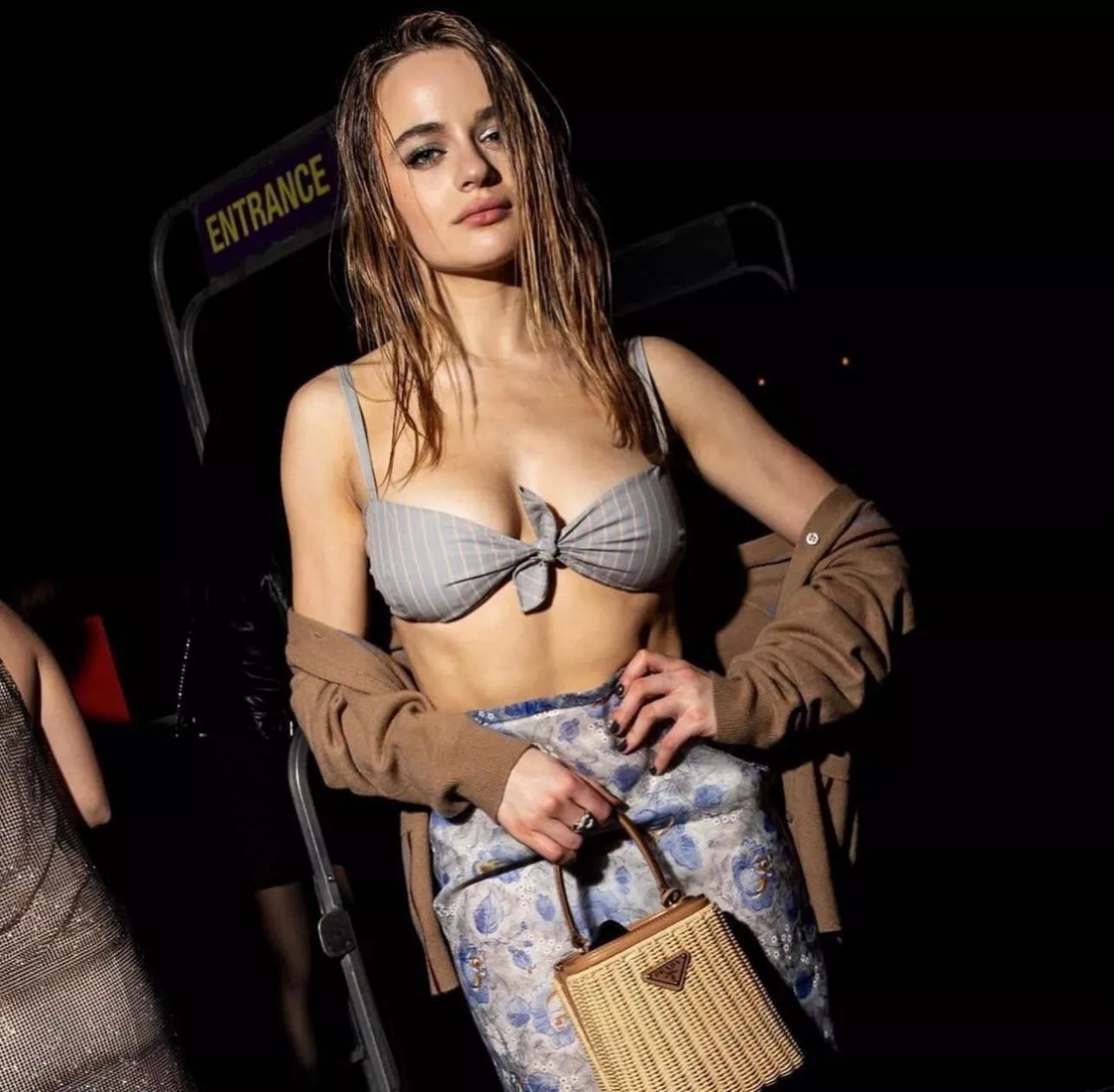 Joey King posted by Commercial-Key949