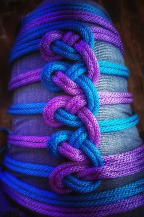 Just a pretty little rope design I thought y'all might enjoy by JournieRae