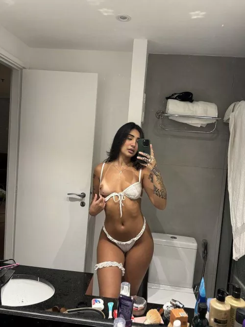 Latina 4’10, 100lbs. Built for cum. by ivyclark__