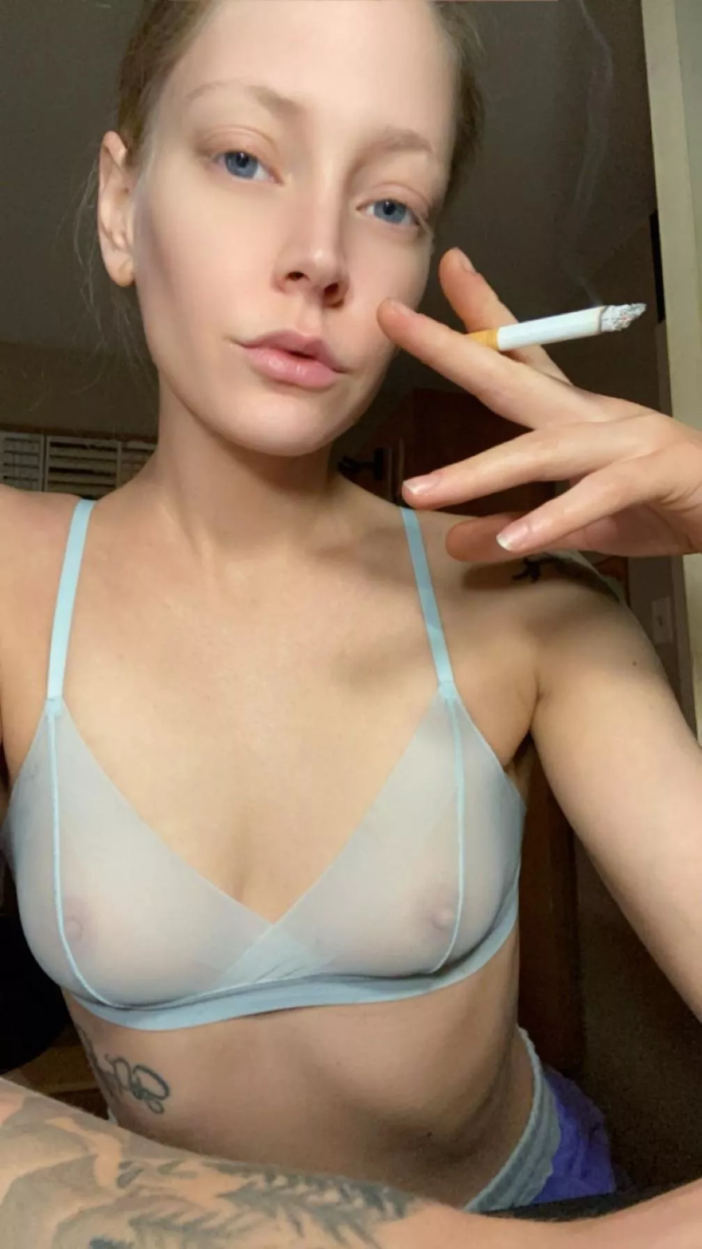 Let’s smoke together  posted by Rozez119