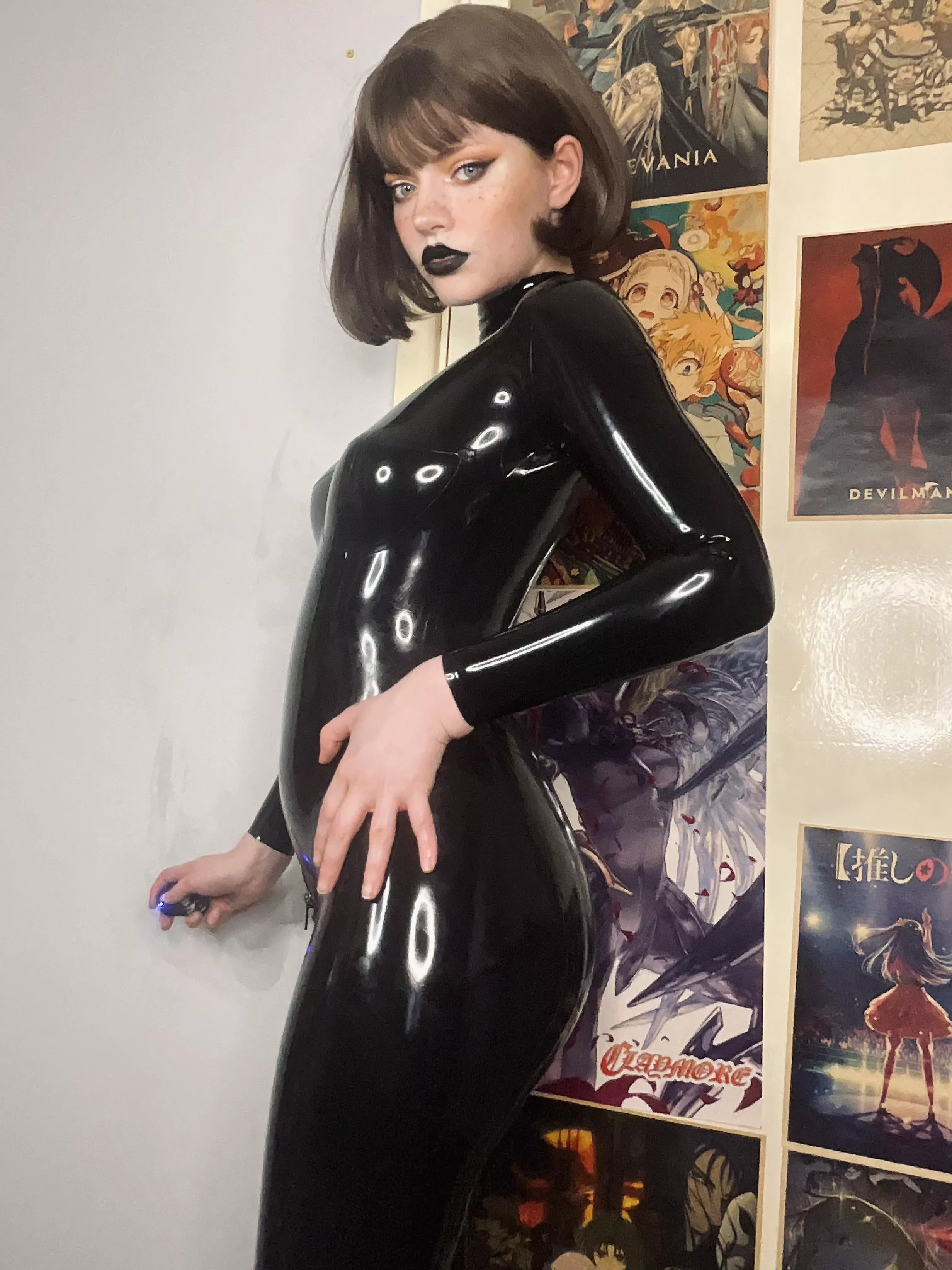 My body looks so good in latex posted by Snowcrazyfrenzy