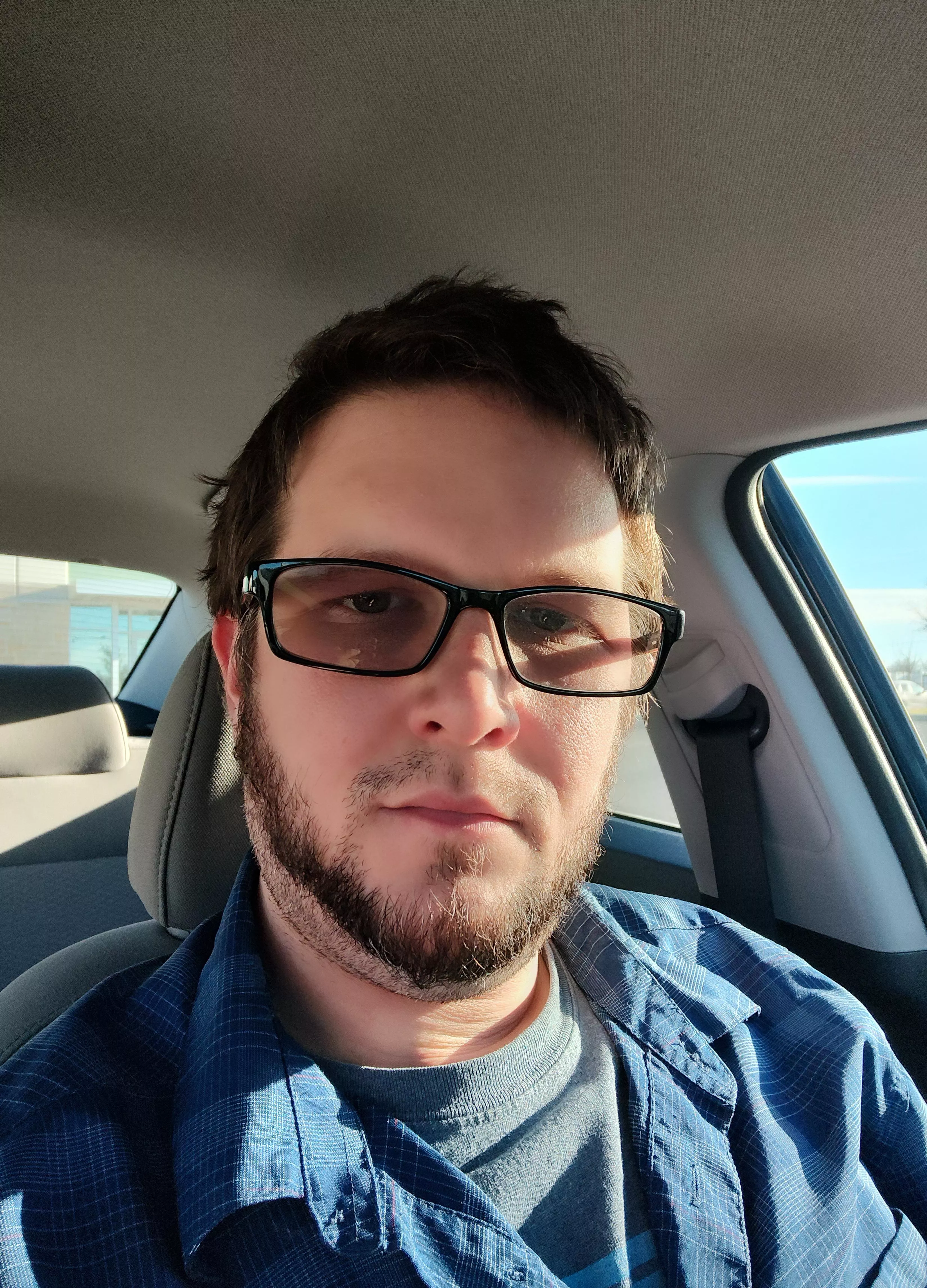 Shout out to a time I didn't completely hate my looks posted by Aniki1990