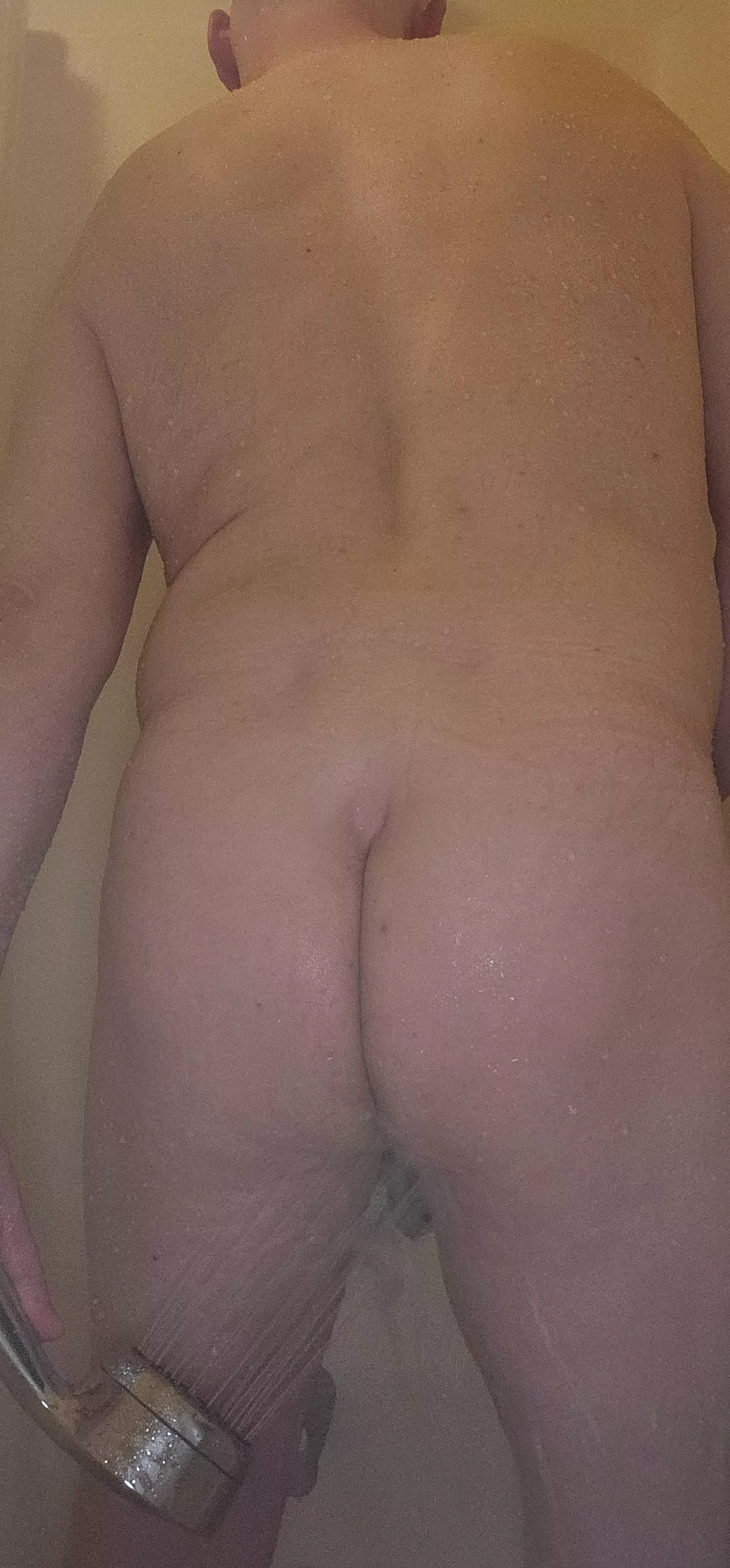 Shower time... posted by MyDadBod_2021