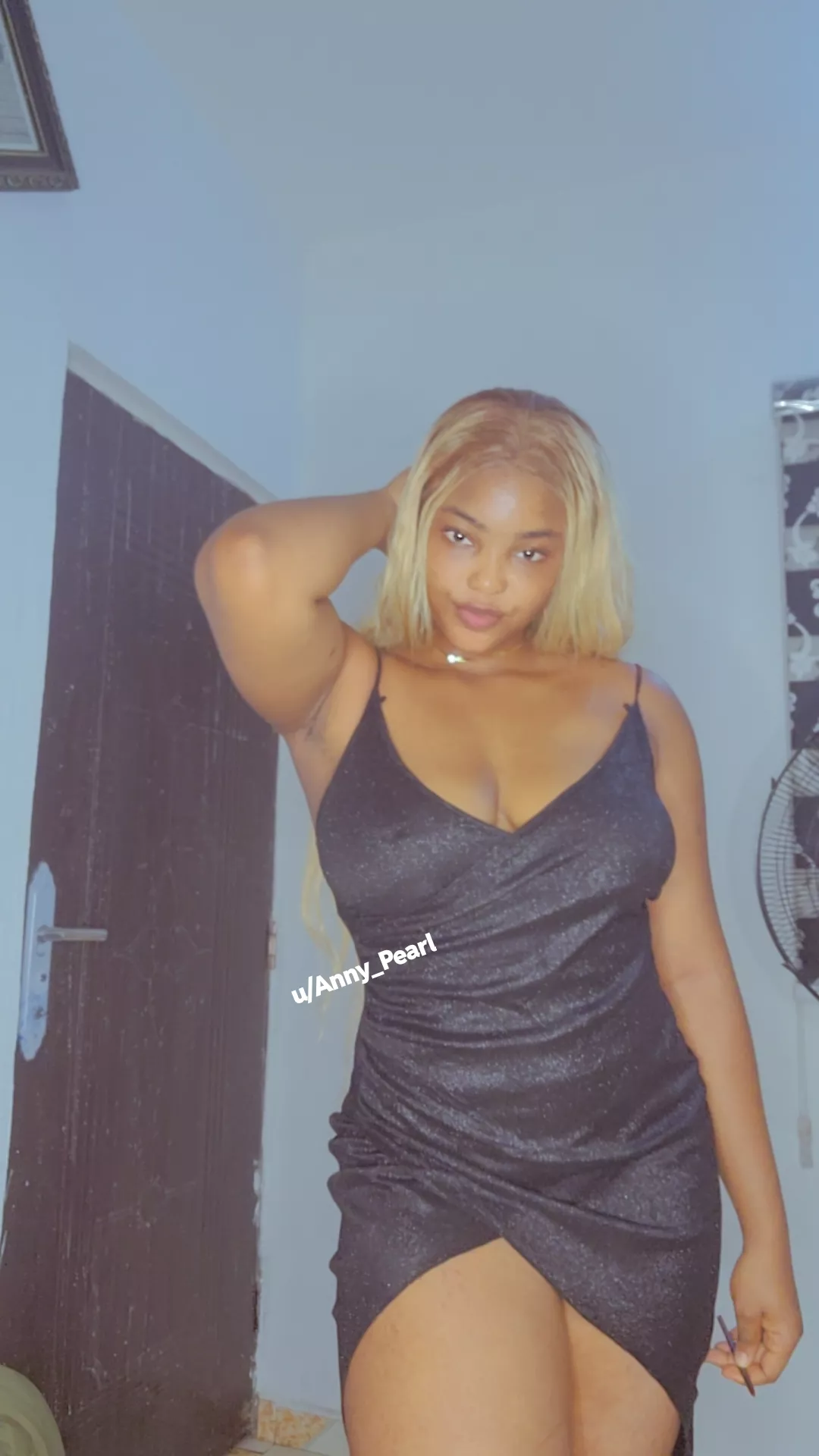 Tell me what you see when you look at me posted by Anny-Pearl