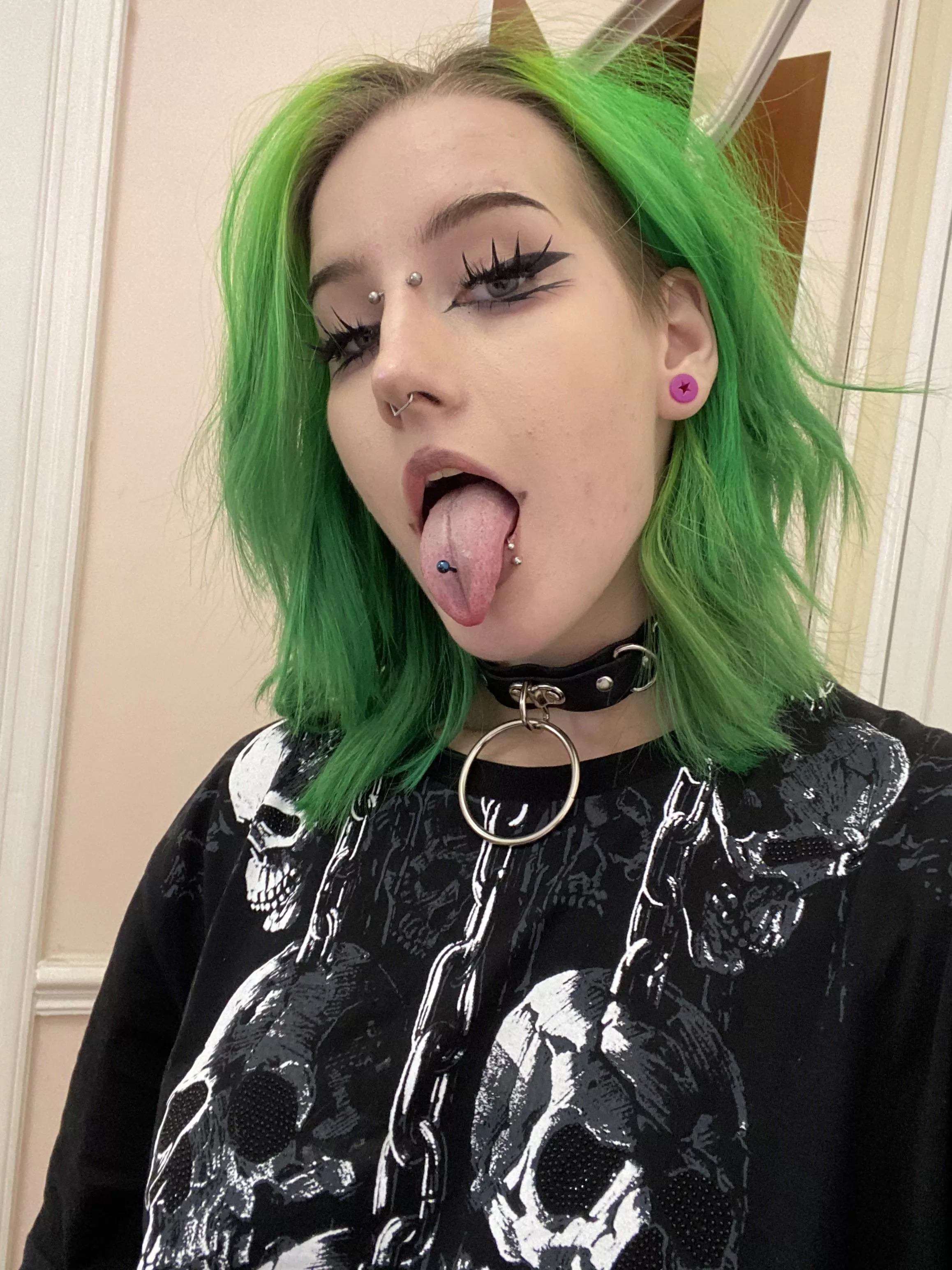 Thinking about getting a new piercing posted by eva_curls_